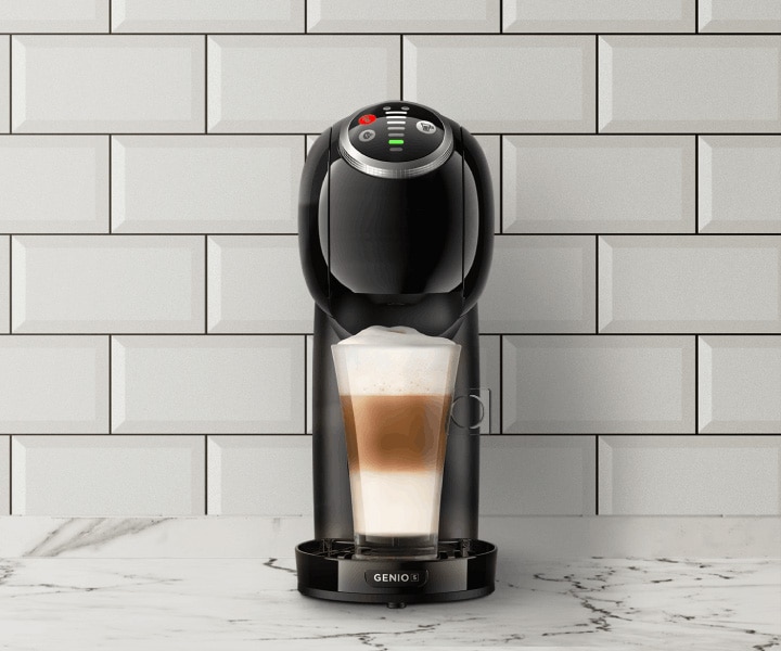 Close Up Genio S Plus Black Coffee Machine NESCAFÉ® Dolce Gusto®